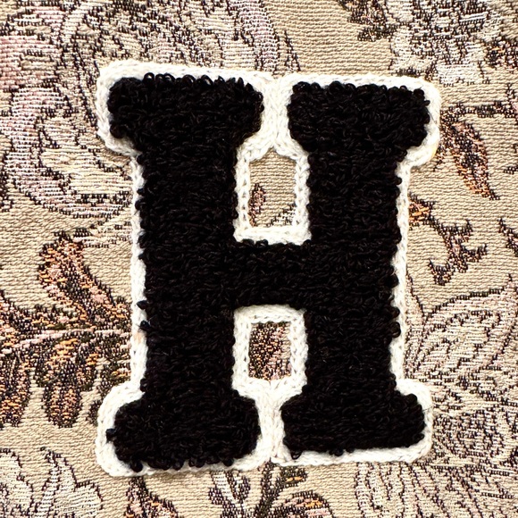 Forever 21 Kid’s Floral Tan Varsity Jacket with Black & White Accents NWT - Picture 3 of 7